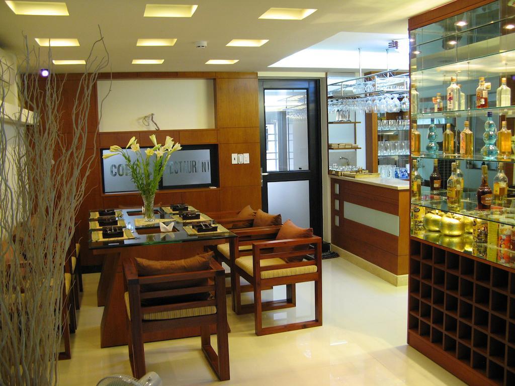 Thala Hotel Ho Chi Minh City Bagian luar foto